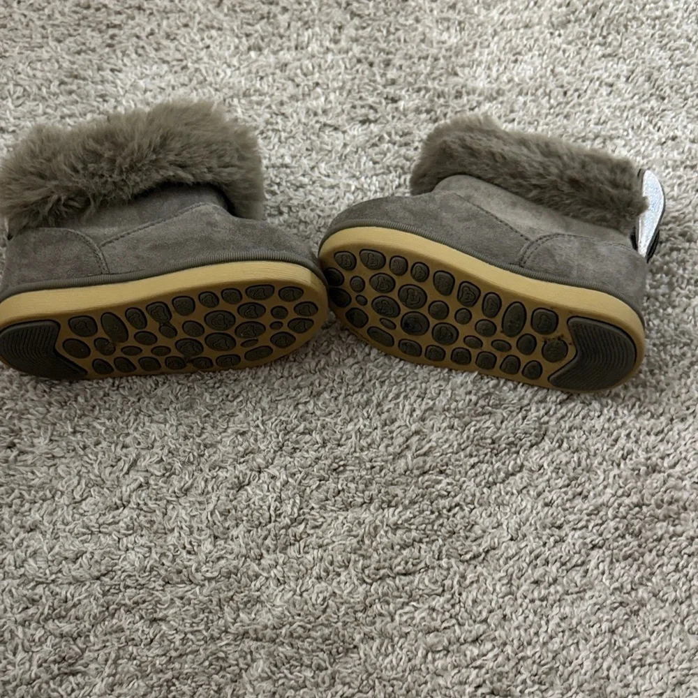 Cozy Gray Fur-Lined Kids Boots